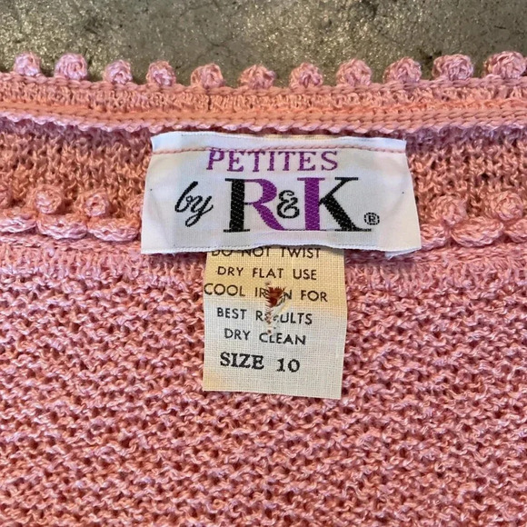 Vintage Cutesy Peach Sweater - Picture 2 of 6